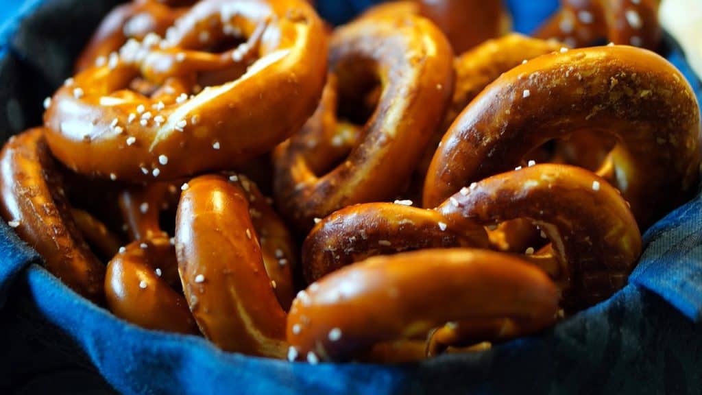 pretzel, bavaria, bread time